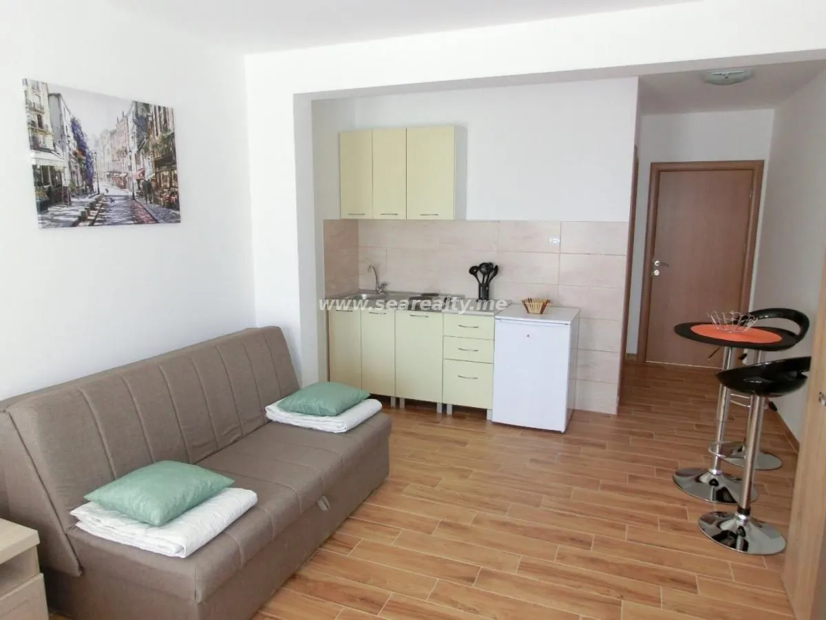 Rent, one bedroom apartment, 30m², Budva, Crna Gora