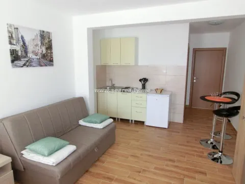 Izdavanje, jednosoban stan, 30m², Budva, Crna Gora - image 31