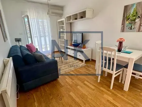 Rent, one bedroom apartment, 50m², City Kvart, Podgorica - image 1