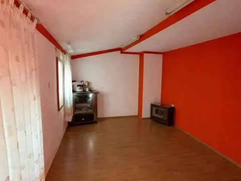 Rent, office space, 24m², Centar, Nikšić - image 4
