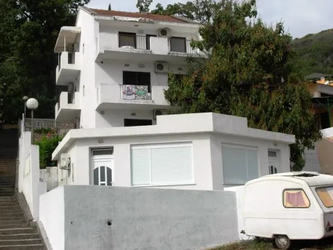 Sale, house, 250m², Petrovac, Budva - image 2