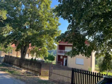 Prodaja, kuća, 180m², Valjevo, Srbija - image 2