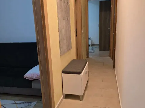 Rent, two bedroom apartment, 80m², Rafailovići, Budva - image 24