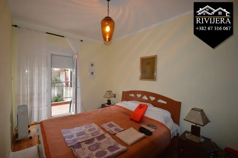 Prodaja, kuća, 330m², Igalo, Herceg Novi