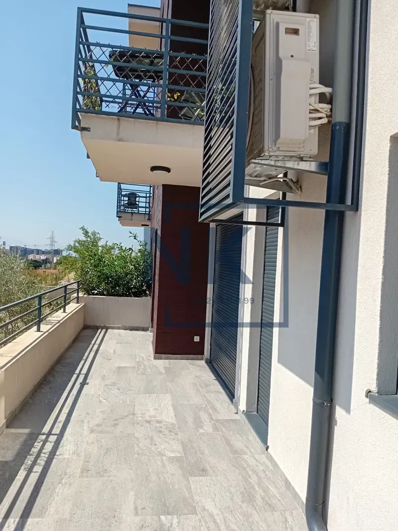 Izdavanje, dvosoban stan, 76m², Gorica C, Podgorica
