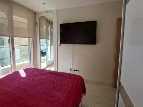 Sale, two bedroom apartment, 80m², Budva, Crna Gora - image 6