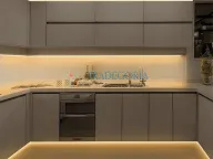 Prodaja, četvorosoban stan, 130m², Budva, Crna Gora - image 16