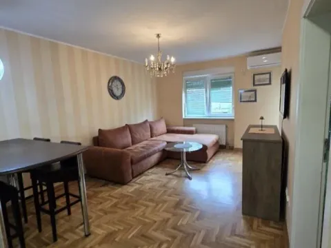 Rent, one bedroom apartment, 35m², Grbavica, Novi Sad Sve Podlokacije - image 5