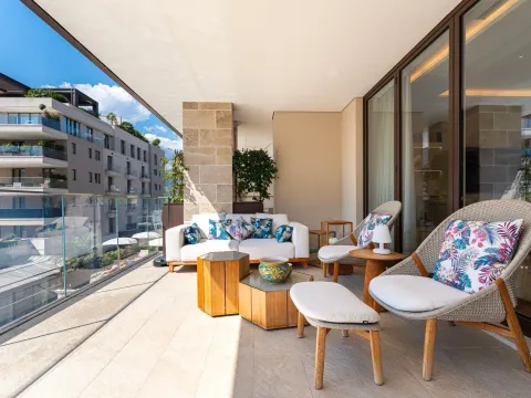 Prodaja, dvosoban stan, 175m², Porto Montenegro, Tivat - image 17