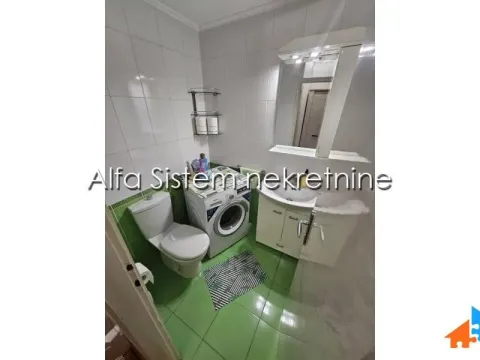 Izdavanje, trosoban stan, 87m², Slavija, Vračar Sve Podlokacije - image 14