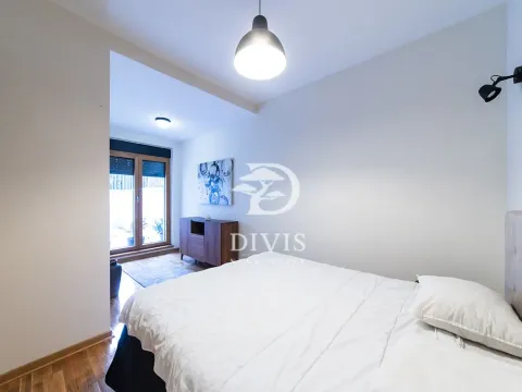 Prodaja, dvosoban stan, 70m², Dedinje Sve Podlokacije, Beograd - image 13