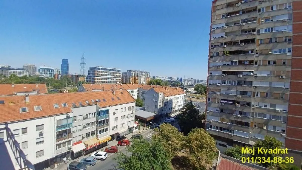 Izdavanje, dvosoban stan, 52m², Novi Beograd Blok 70, Novi Beograd Sve Podlokacije