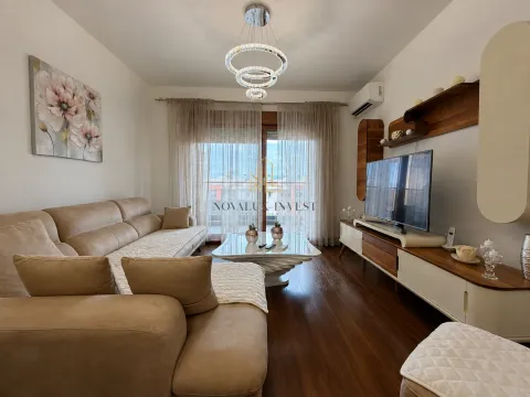 Rent, one bedroom apartment, 52m², Master Kvart, Podgorica - image 2