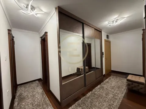 Izdavanje, stan, 116m², Socijalno, Novi Sad Sve Podlokacije - image 42