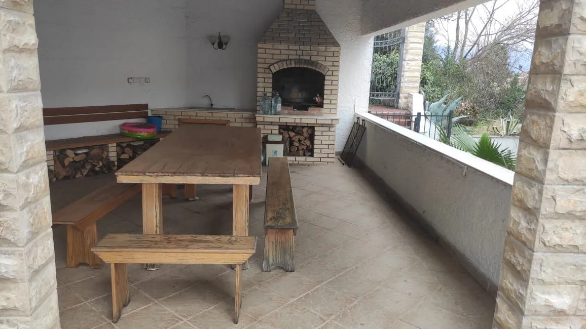 Prodaja, jednosoban stan, 75m², Đenovići, Herceg Novi