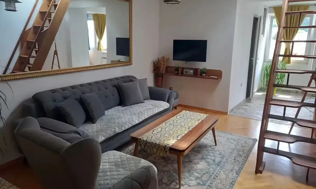 Prodaja, dvosoban stan, 100m², Velji Vinogradi, Budva