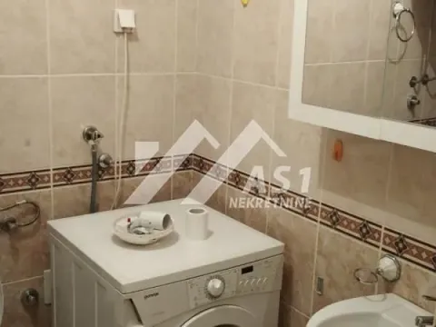 Izdavanje, stan, 22m², Adamovićevo Naselje, Novi Sad Sve Podlokacije - image 4