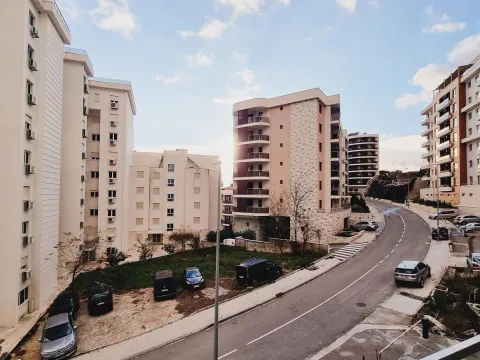 Rent, one bedroom apartment, 49m², Bečići, Budva - image 7