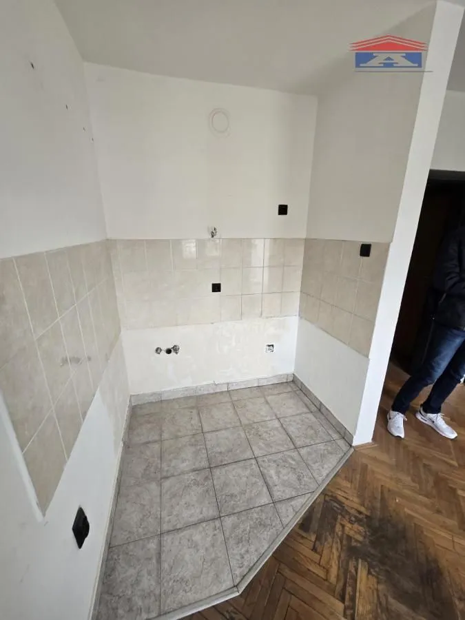 Prodaja, četvorosoban stan, 96m², Nova Detelinara, Novi Sad Sve Podlokacije