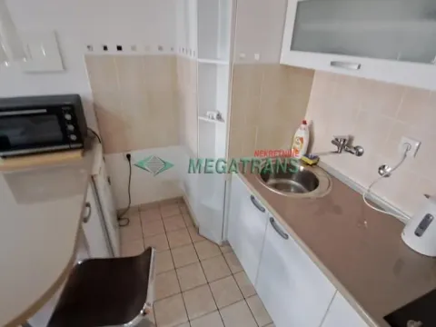 Rent, apartment, 23m², Bulevar Oslobodjenja, Novi Sad Sve Podlokacije - image 2