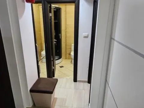 Sale, one bedroom apartment, 40m², Bečići, Budva - image 9