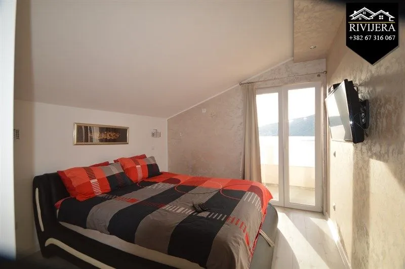 Prodaja, kuća, 200m², Baošići, Herceg Novi