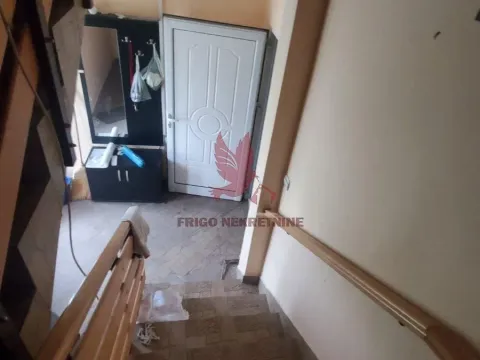 Prodaja, kuća, 400m², Mladenovac, Beograd - image 10