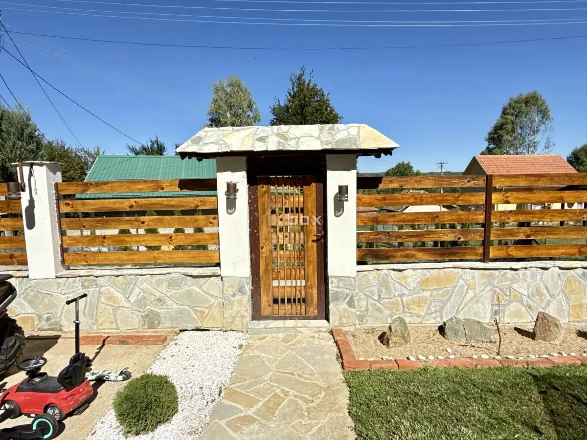 Prodaja, kuća, 120m², Surdulica, Srbija