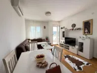 Izdavanje, jednosoban stan, 43m², City Kej, Podgorica - image 1