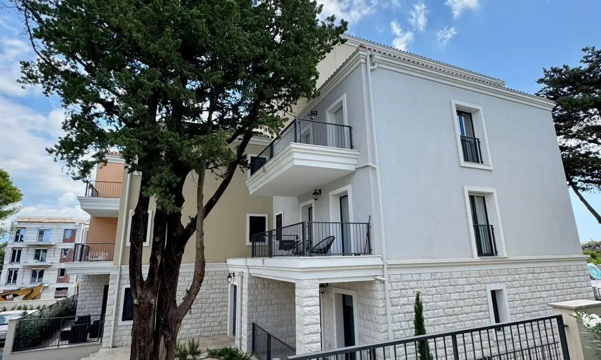 Sale, two bedroom apartment, 86m², Luštica Bay, Tivat