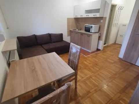 Rent, studio apartment, 27m², Sajmište, Novi Sad - image 8