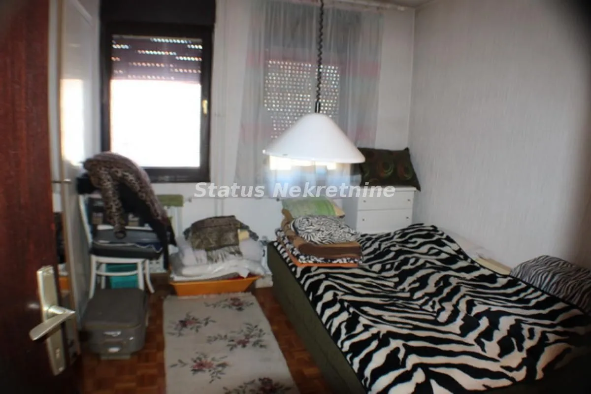 Prodaja, dvosoban stan, 64m², Novo naselje, Novi Sad