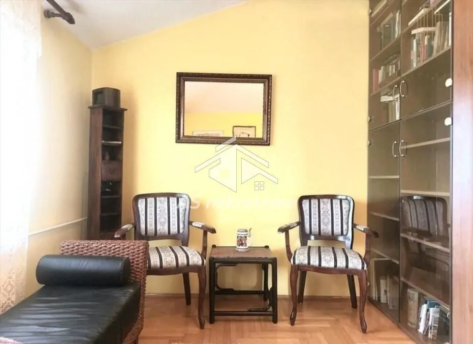 Prodaja, četvorosoban stan, 140m², Savski Venac, Beograd