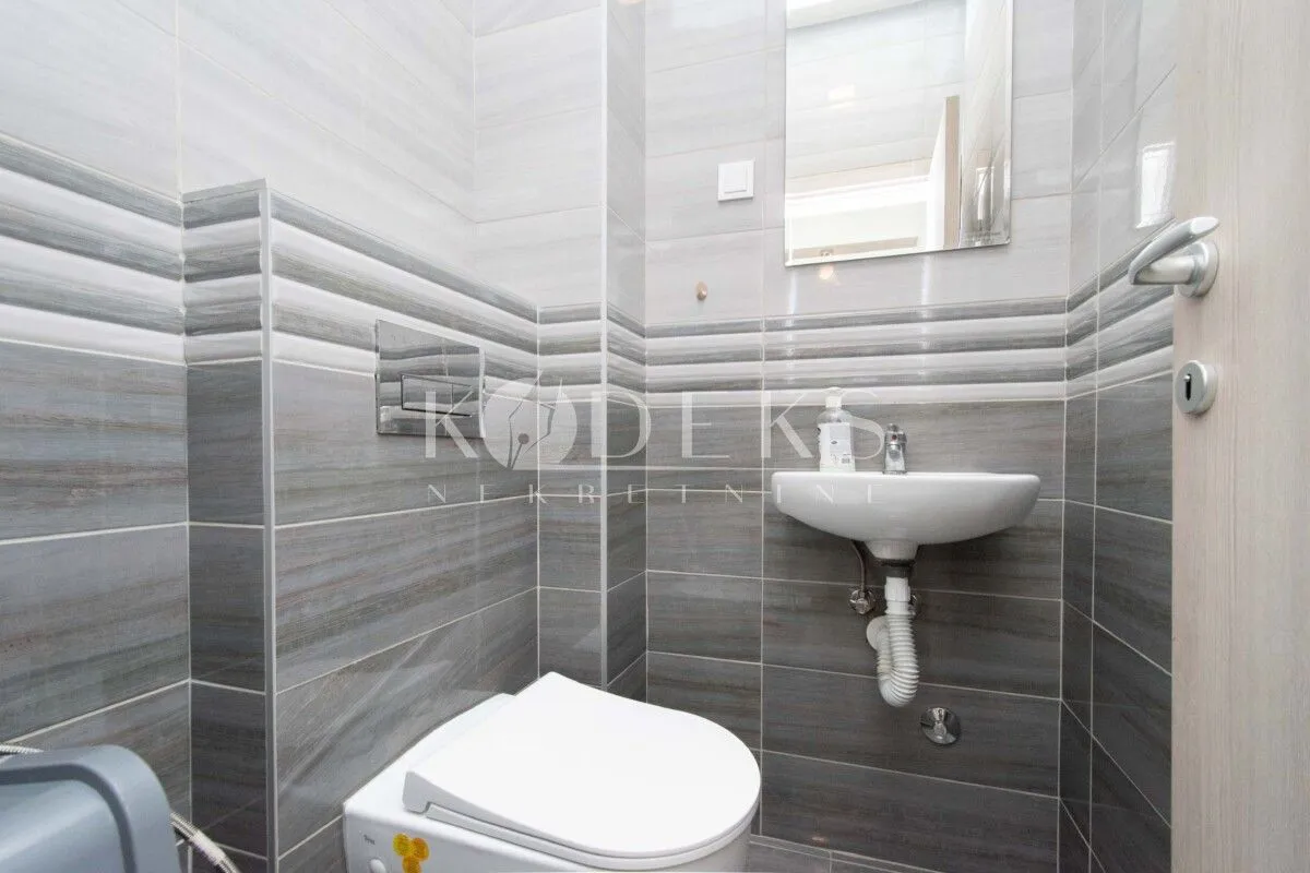 Rent, two bedroom apartment, 74m², Stari Aerodrom, Podgorica