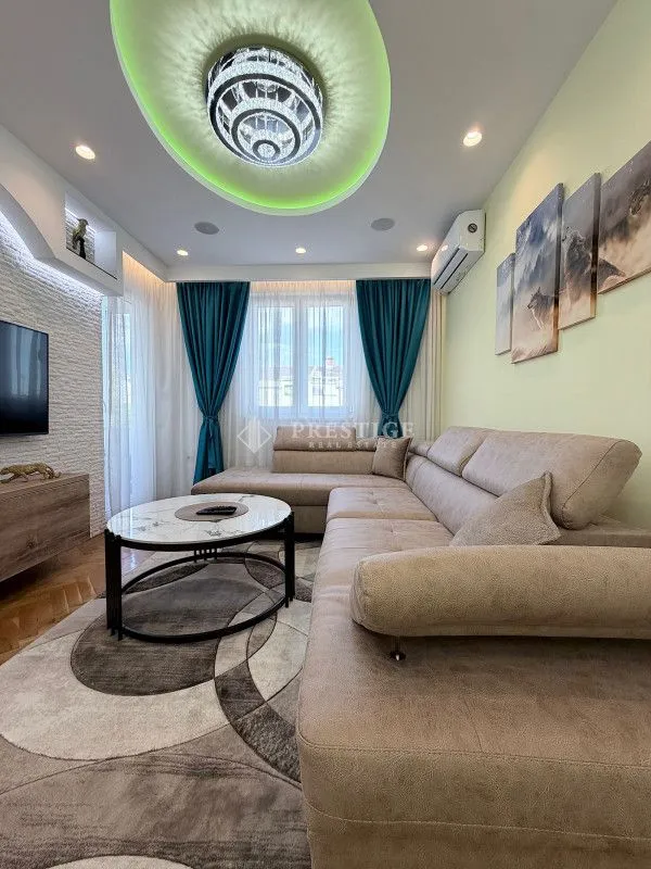 Izdavanje, jednosoban stan, 46m², Stari Aerodrom, Podgorica
