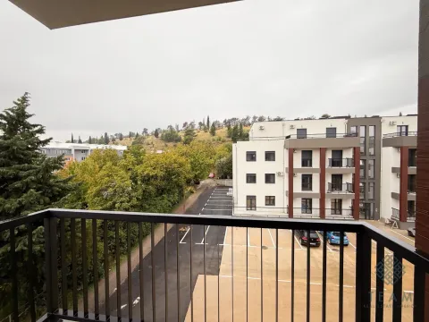 Prodaja, trosoban stan, 90m², Zagorič, Podgorica - image 15