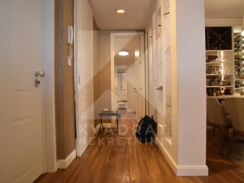 Sale, three bedroom apartment, 122m², Centar, Podgorica - image 12