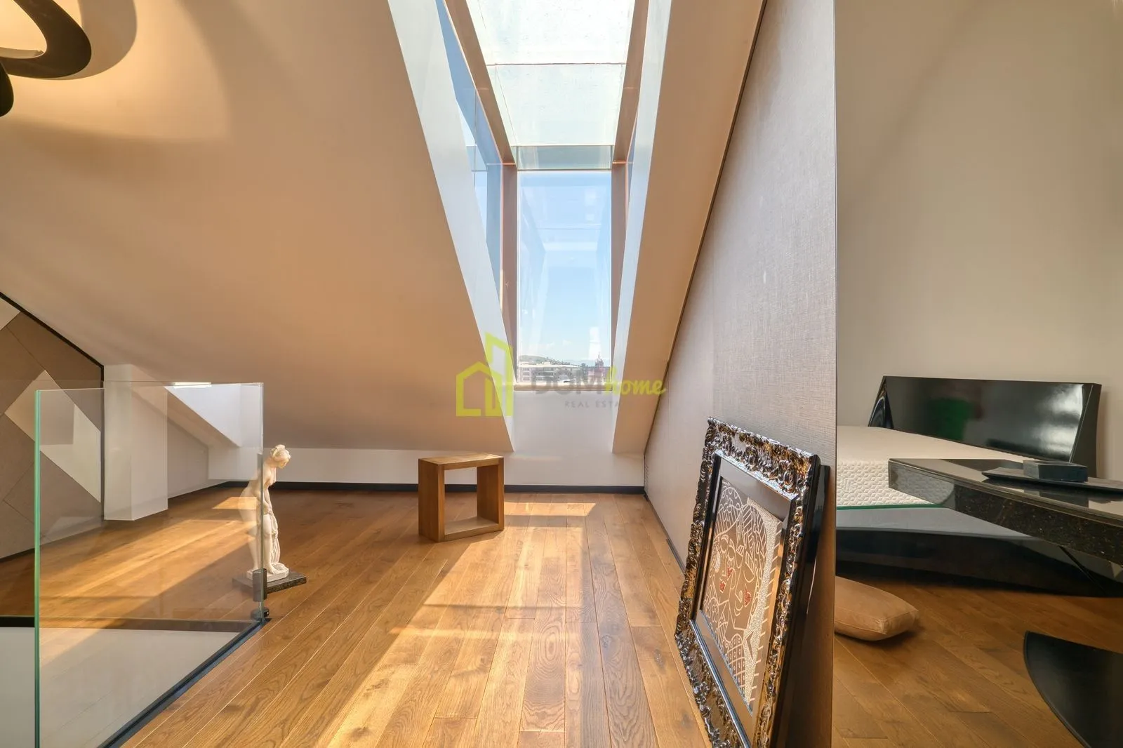 Rent, two bedroom apartment, 70m², Momišići, Podgorica