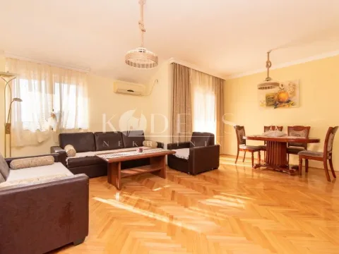 Izdavanje, jednosoban stan, 57m², Stari Aerodrom, Podgorica - image 2