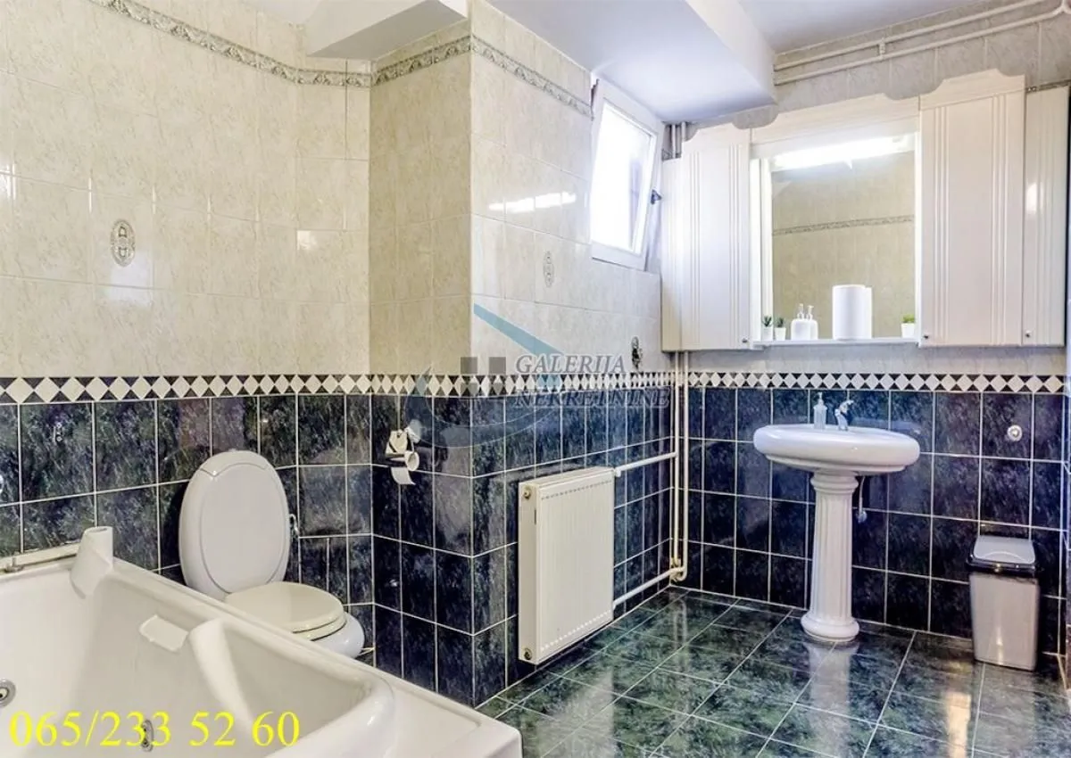 Prodaja, četvorosoban stan, 176m², Voždovac Sve Podlokacije, Beograd