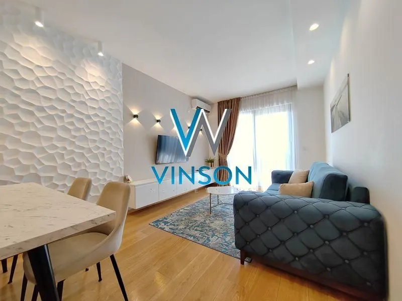 Izdavanje, jednosoban stan, 45m², Centar, Novi Sad