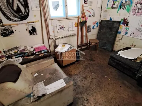 Prodaja, kuća, 180m², Voždovac Sve Podlokacije, Beograd - image 11