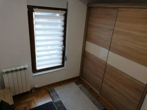 Izdavanje, dvosoban stan, 42m², Kluz, Zvezdara Sve Podlokacije - image 7