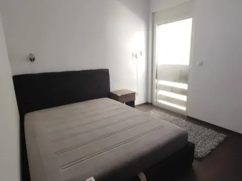 Rent, two bedroom apartment, 65m², Centar, Budva - image 2