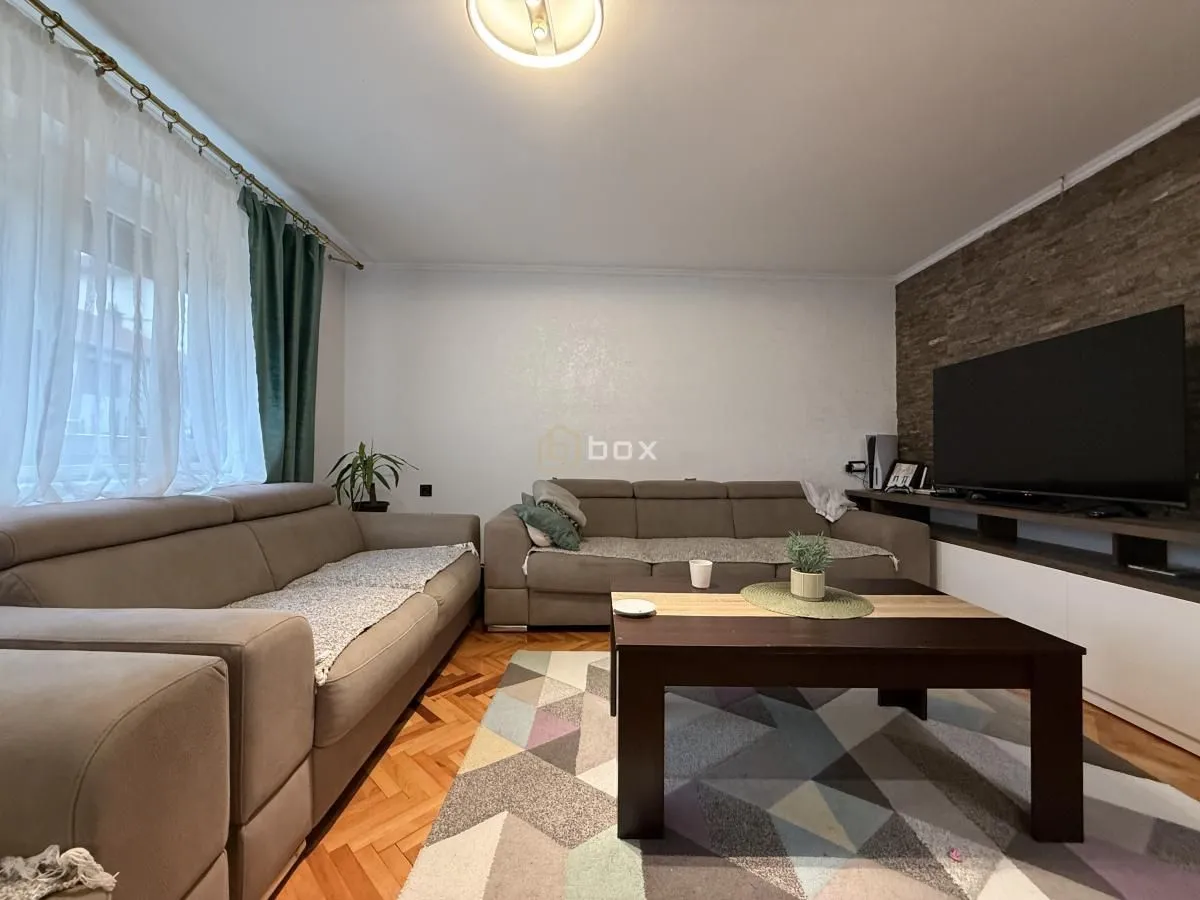 Prodaja, kuća, 204m², Crveni Krst, Niš