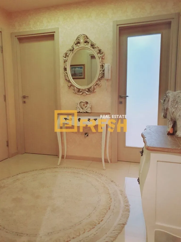 Rent, three bedroom apartment, 100m², City Kvart, Podgorica