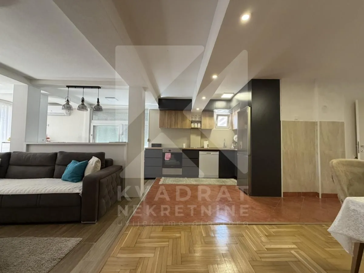 Rent, two bedroom apartment, 120m², Stari Aerodrom, Podgorica