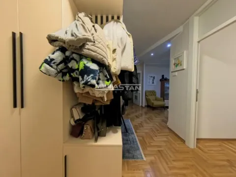 Prodaja, četvorosoban stan, 96m², Cerak, Beograd - image 24