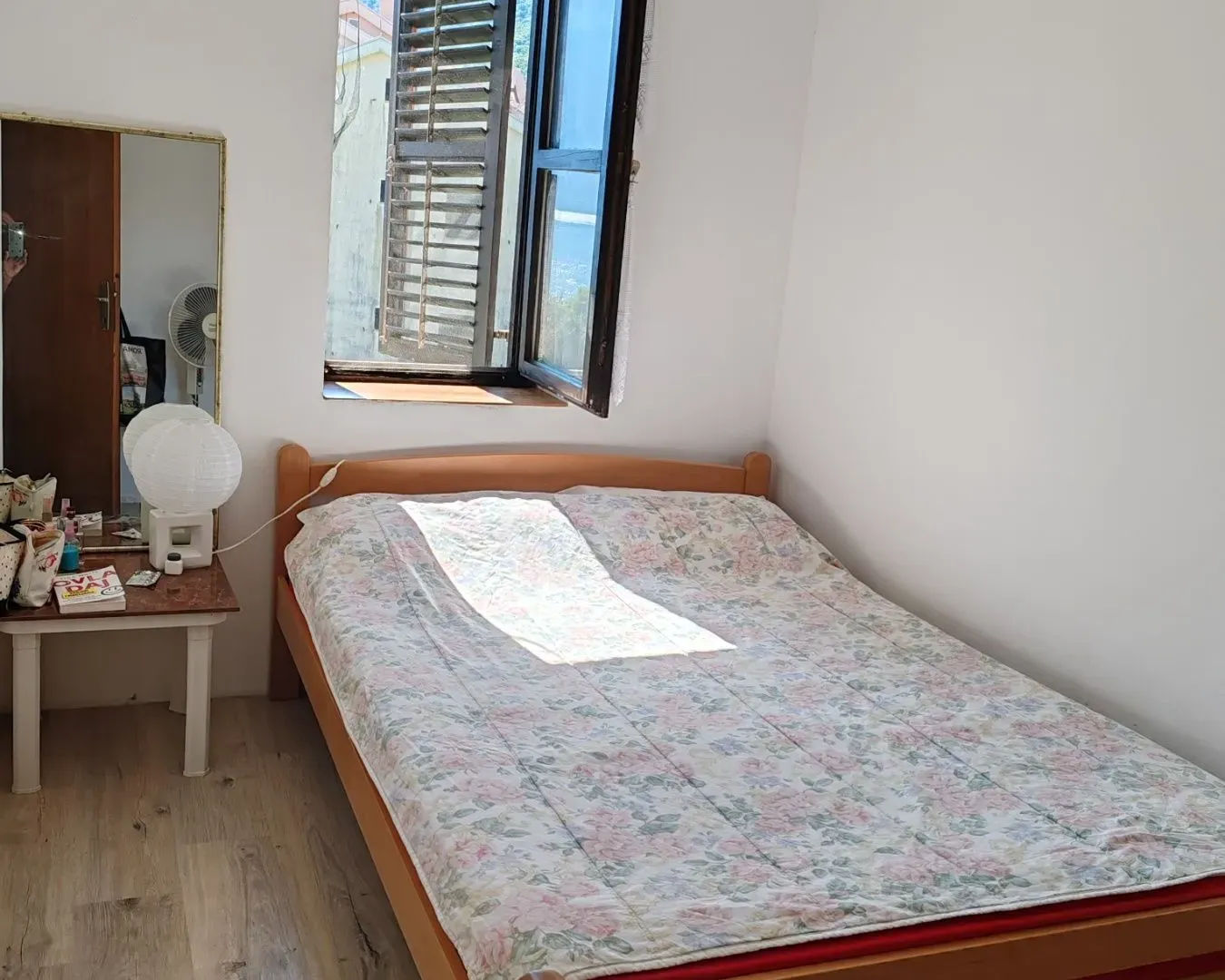 Prodaja, dvosoban stan, 40m², Stoliv, Kotor
