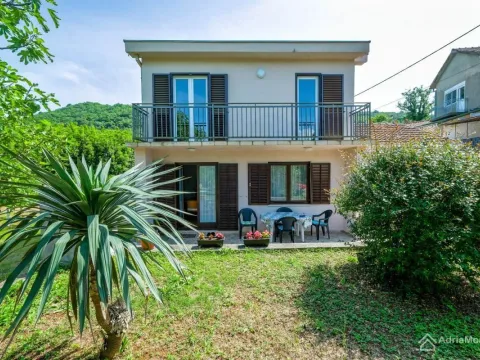 Sale, house, 116m², Krašići, Tivat